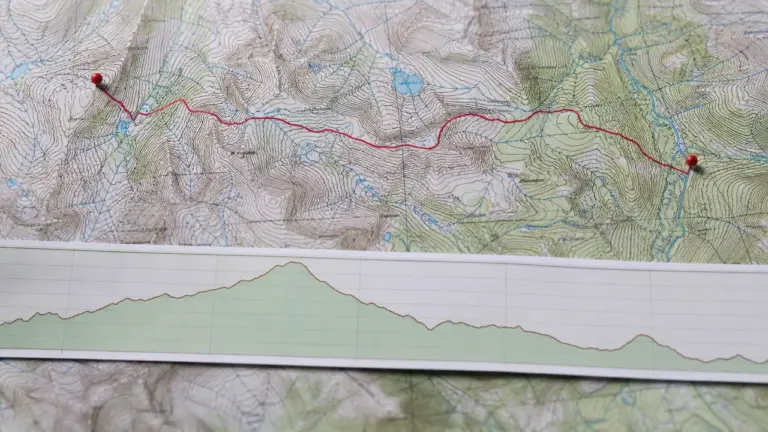 Comment calculer un dénivelé entre deux points sur une carte topo