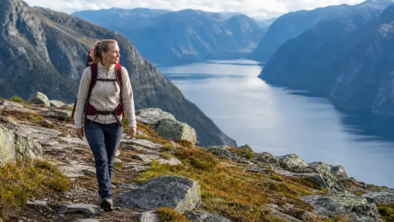 Rando en Norvège avec vue sur les fjords